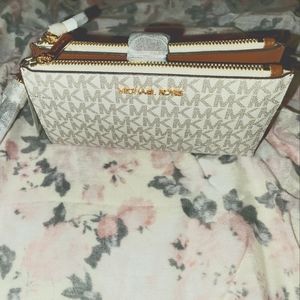 Michael Kors Double Zip Wallet Wristlet